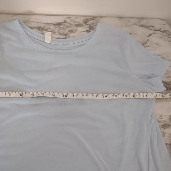 UNDER ARMOUR Women Open Back Heat Gear Blue High Low T Shirt Size Small - Picture 8 of 9